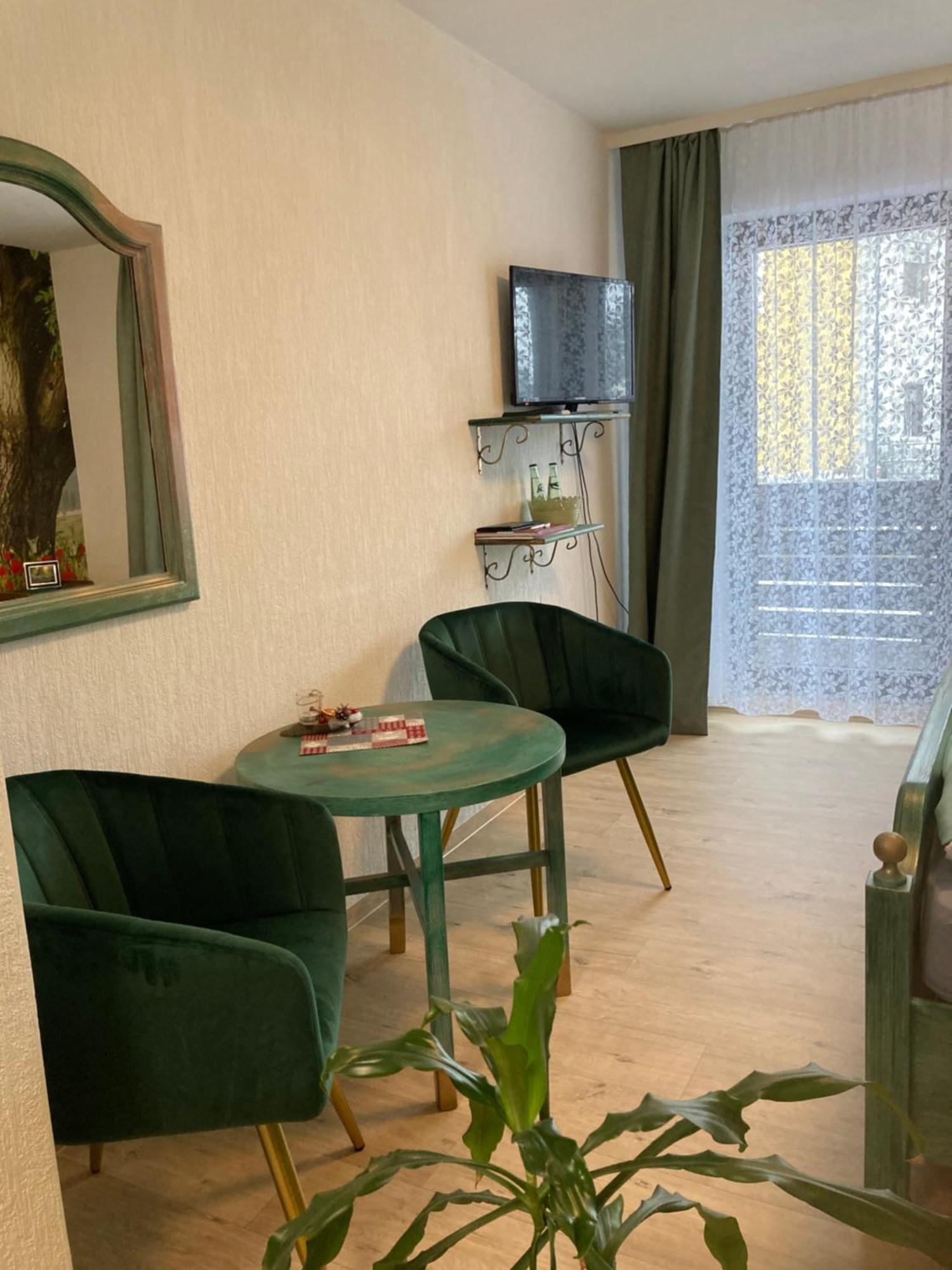 Antjes Schmankerlhotel Und Restaurant Tröstau Kültér fotó