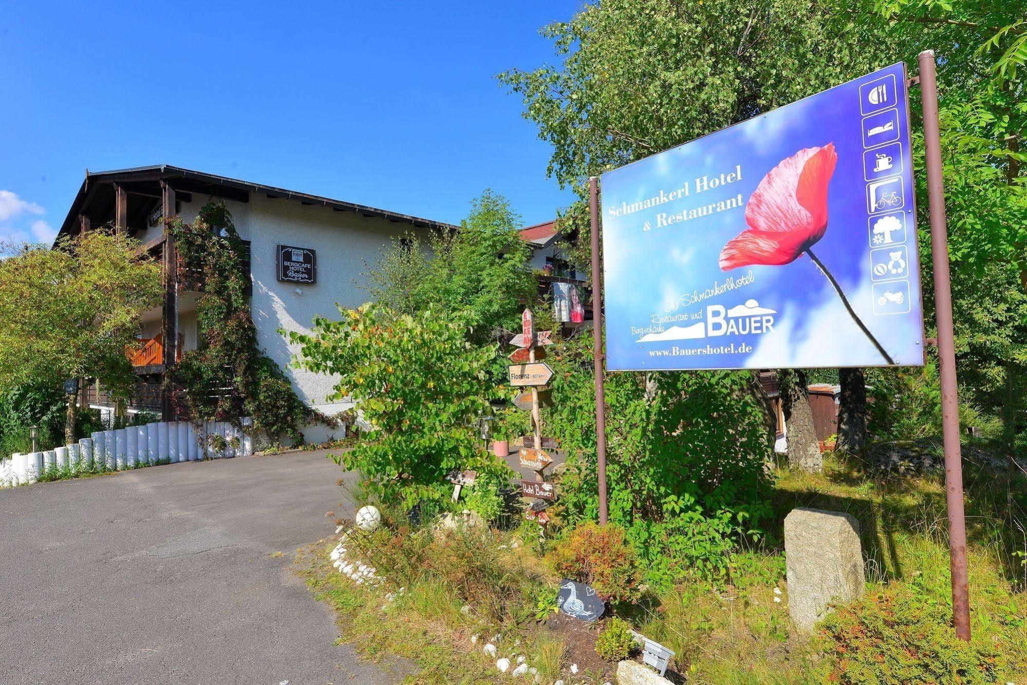 Antjes Schmankerlhotel Und Restaurant Tröstau Kültér fotó